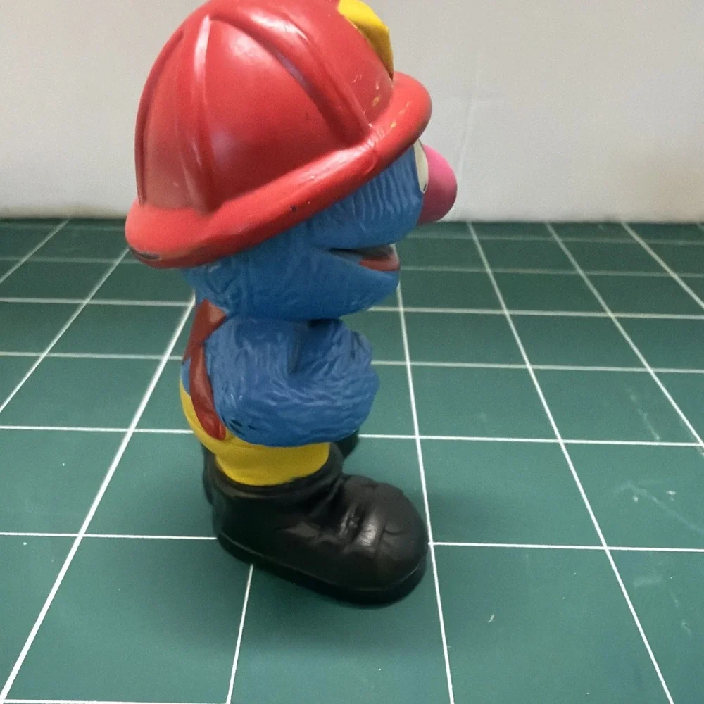 Hasbro Sesame Street Workshop 2010 Grover‎ Firefighter Figure Cake Topper